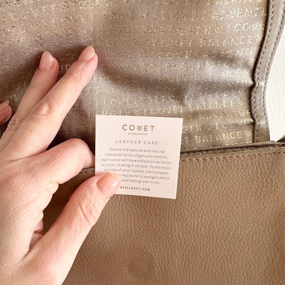 NWOT Covet Crossbody in Mushroom - Picture 7 of 8